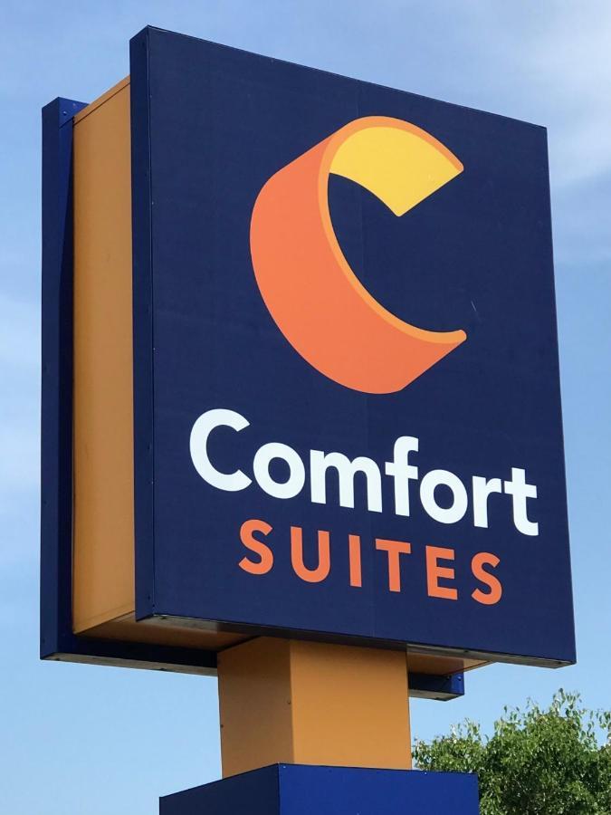 Comfort Suites Near Route 66 Springfield Bagian luar foto